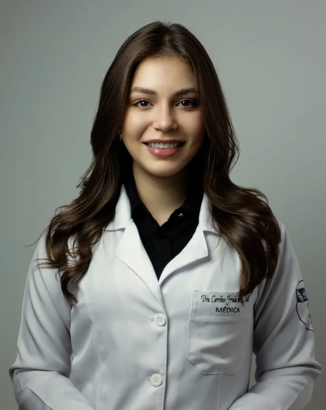 Dra. Caroline Frieda de Oliveira Valk